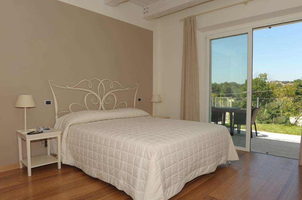 Hotel Giardino Suites And Spa - Numana Camera foto