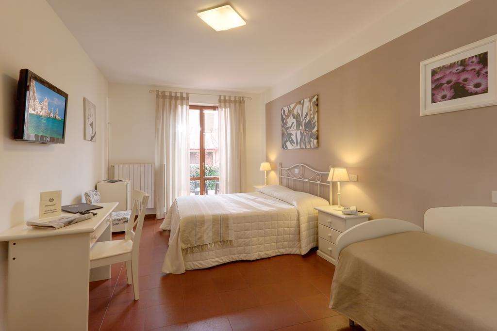 Hotel Giardino Suites And Spa - Numana Camera foto